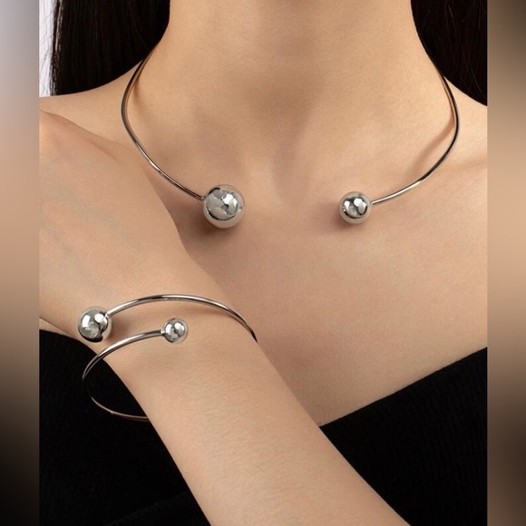 New Unique 2 Piece Metal Ball Open Collar Necklace & Bracelet Set - Picture 7 of 16
